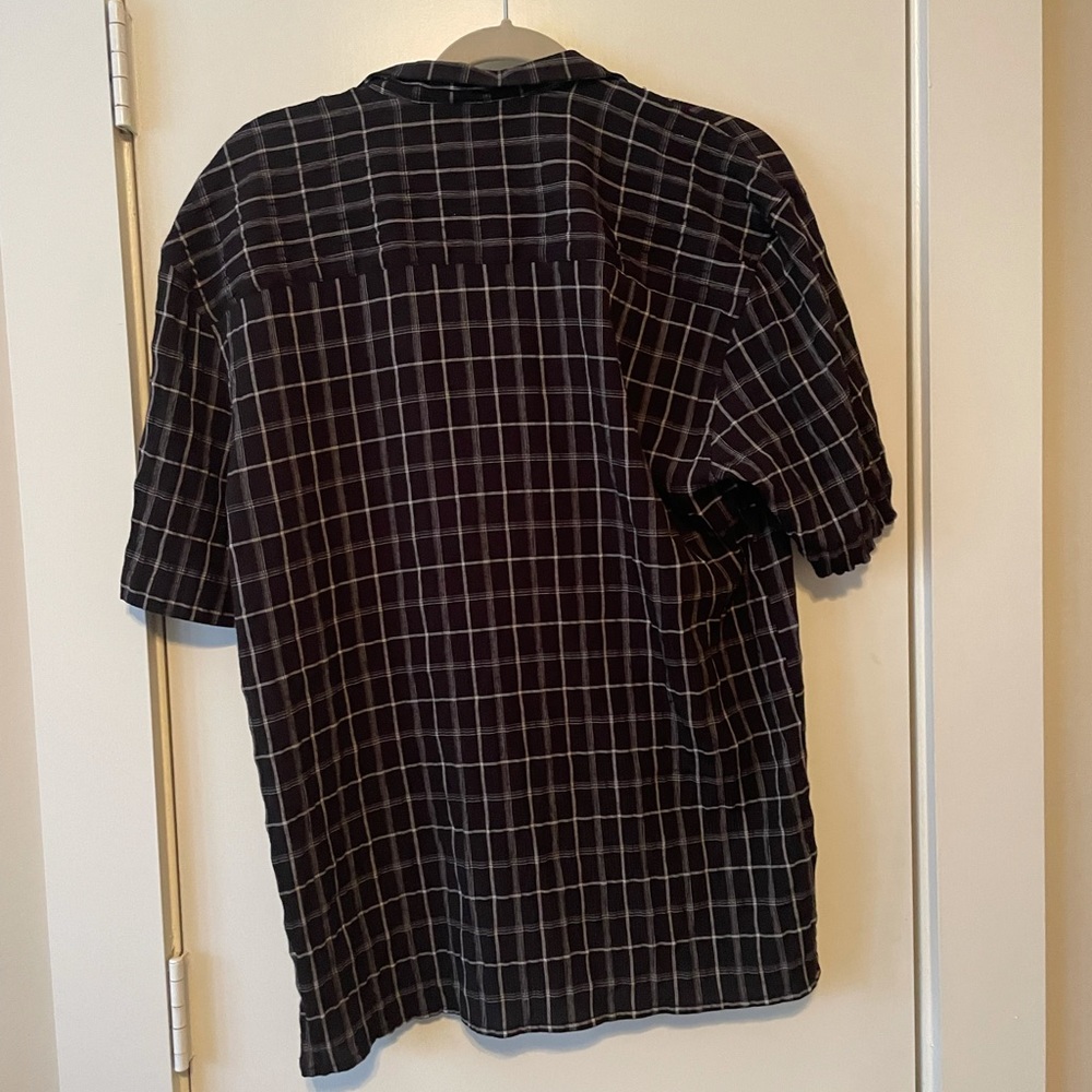 Natural Issue Button Up - Picture 4 of 6